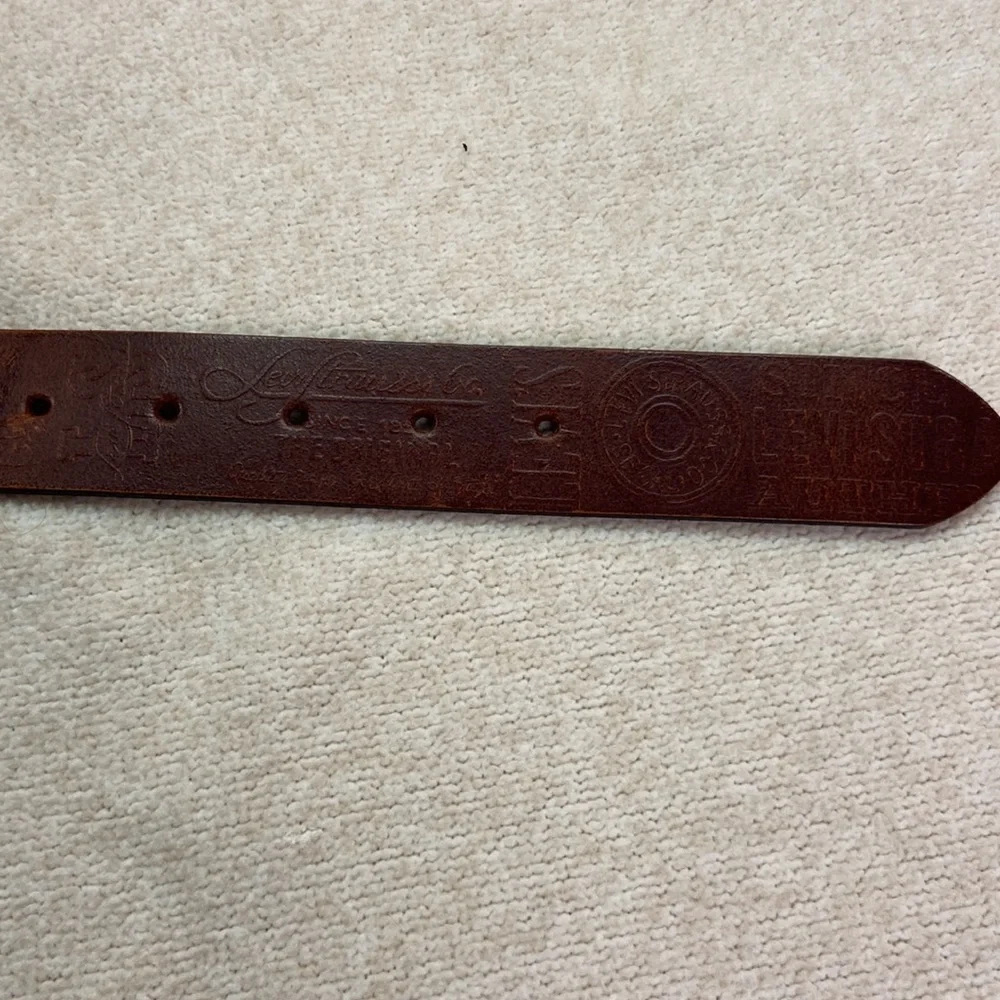 Levi Strauss Leather Embossed Light Brown Belt L (30-32)